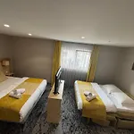Szálloda Logis Restaurant & Au Soleil 3*