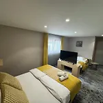 Szálloda Logis Restaurant & Au Soleil 3*
